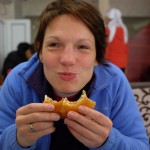 Mellie mit Hamburger