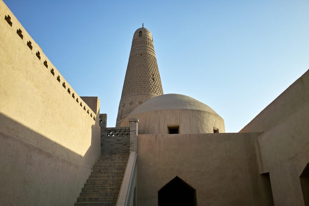 Innenhof des Emin Minaretts