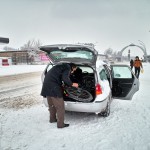 Die Räder fahren Taxi, wir nehmen den Bus.