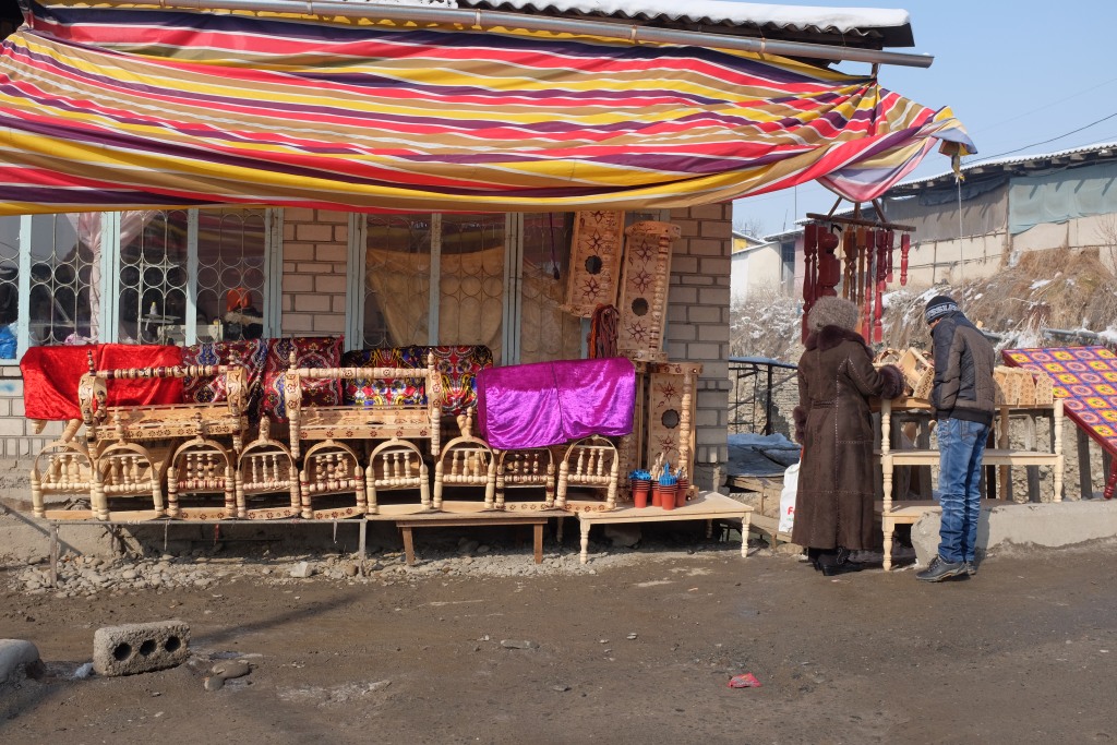 Wiegen Jayma Bazar Osh