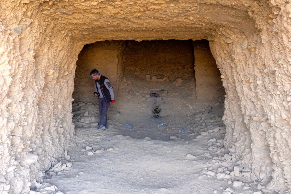Grotten auf dem Weg nach Sunan Gansu