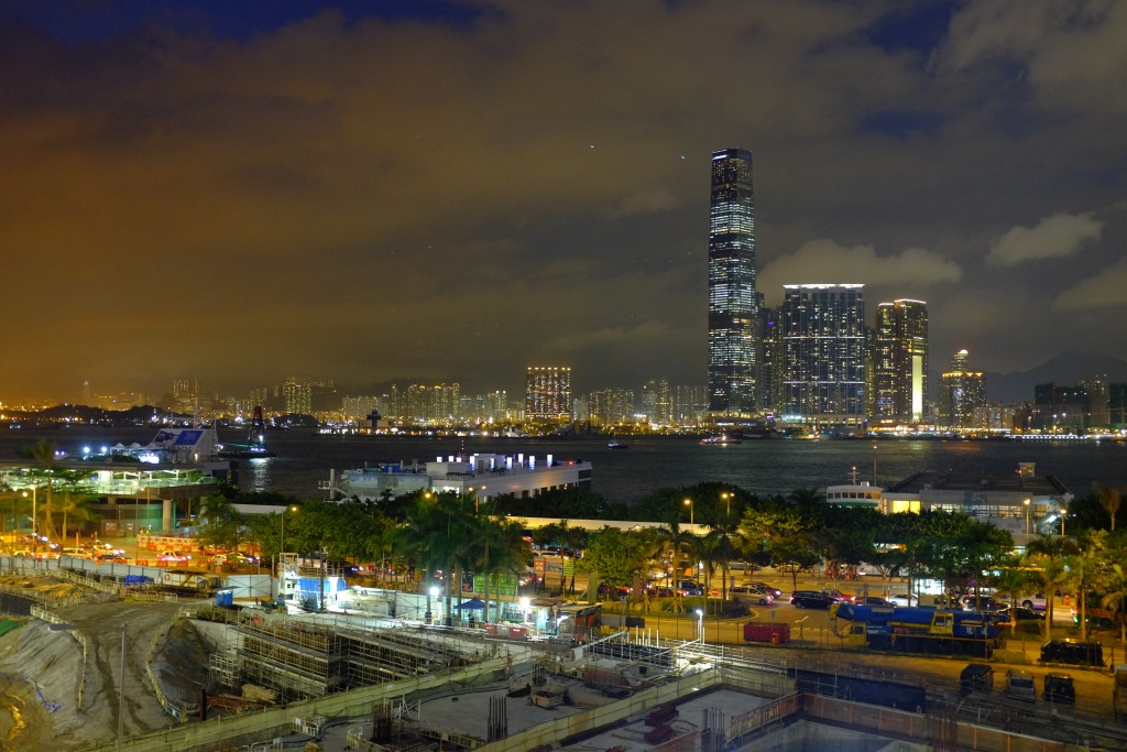 Kowloon bei Nacht.