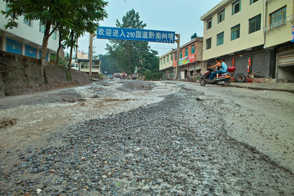 Die Straßen verwandeln sich in Ströme.